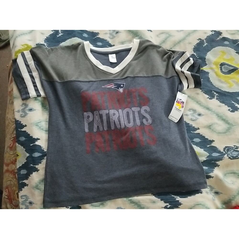 New England Patriots NFL Women's T-Shirt Sleepwear Size Small Soft